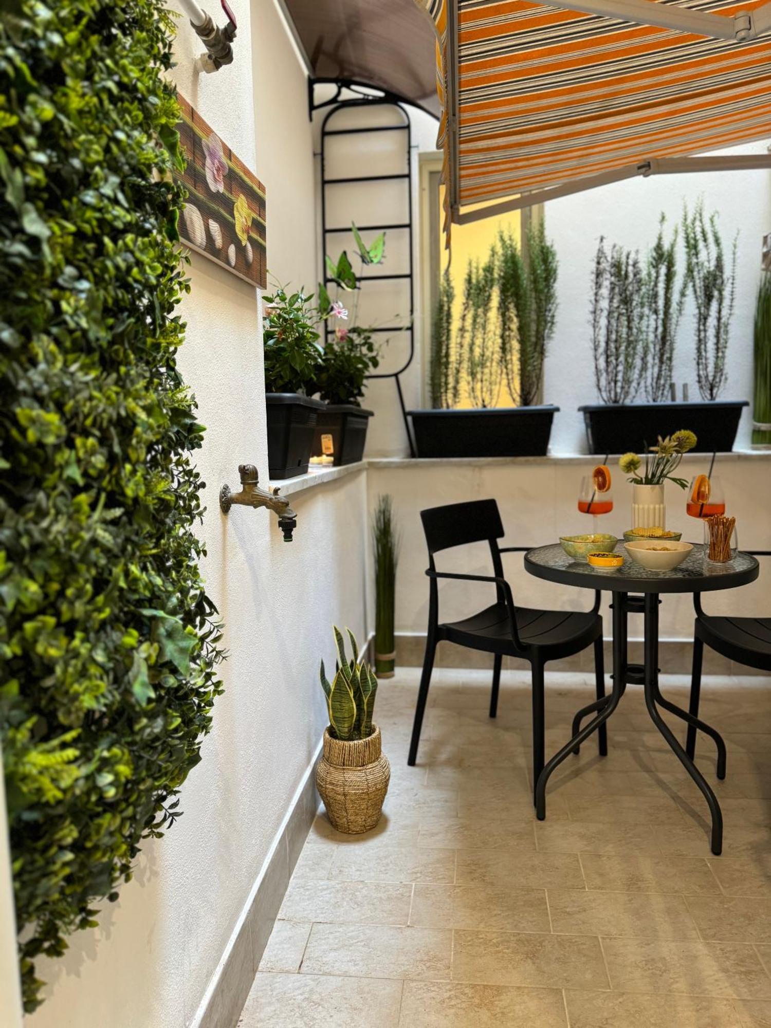 Domus Fysi Hotell Palermo Exteriör bild