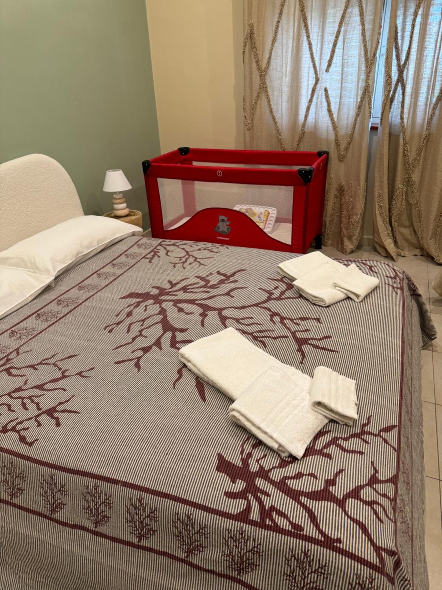 Domus Fysi Hotell Palermo Exteriör bild