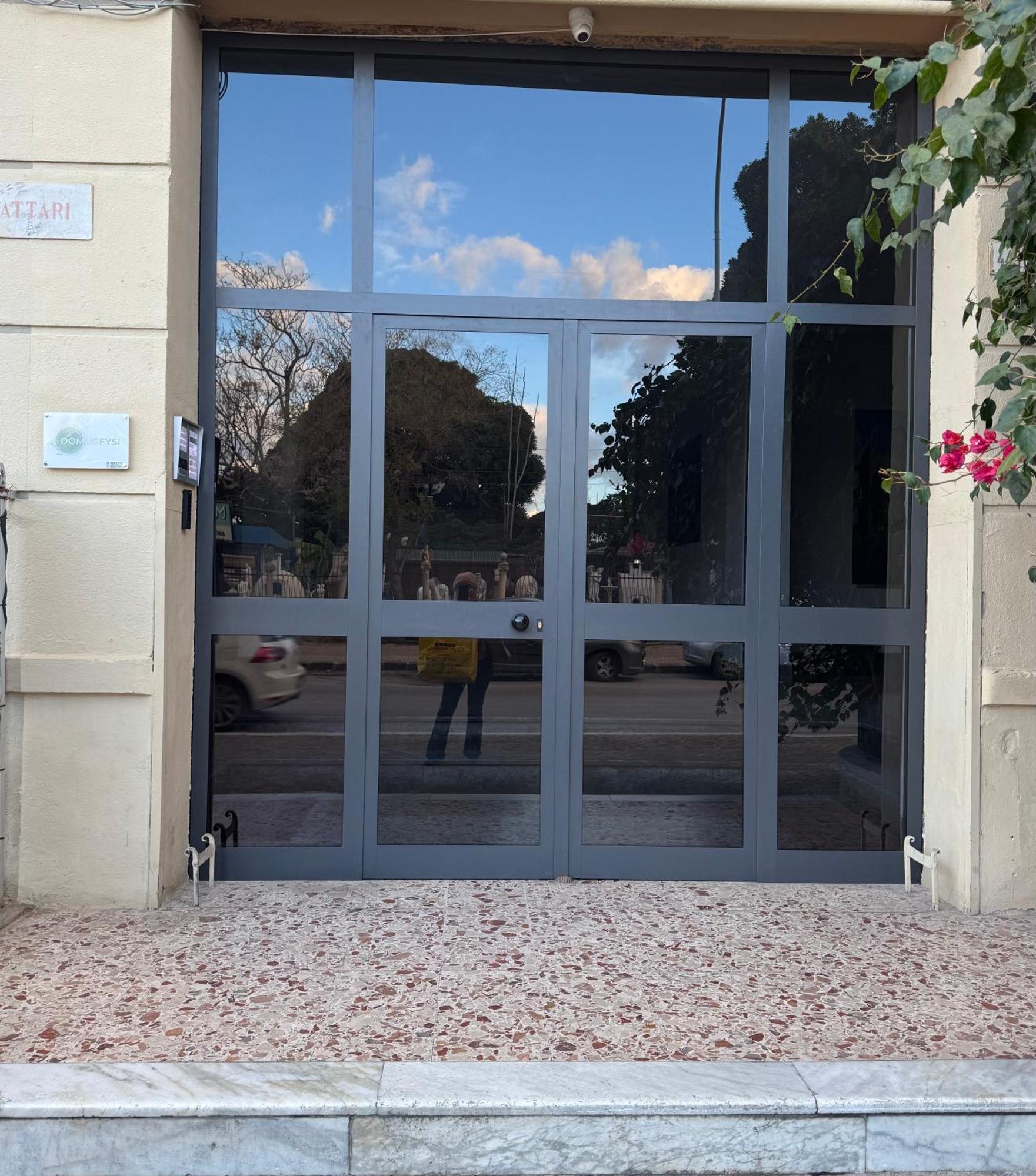 Domus Fysi Hotell Palermo Exteriör bild